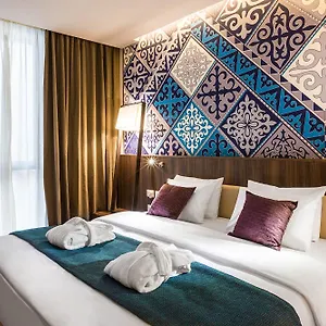 4* Отель Mercure Center